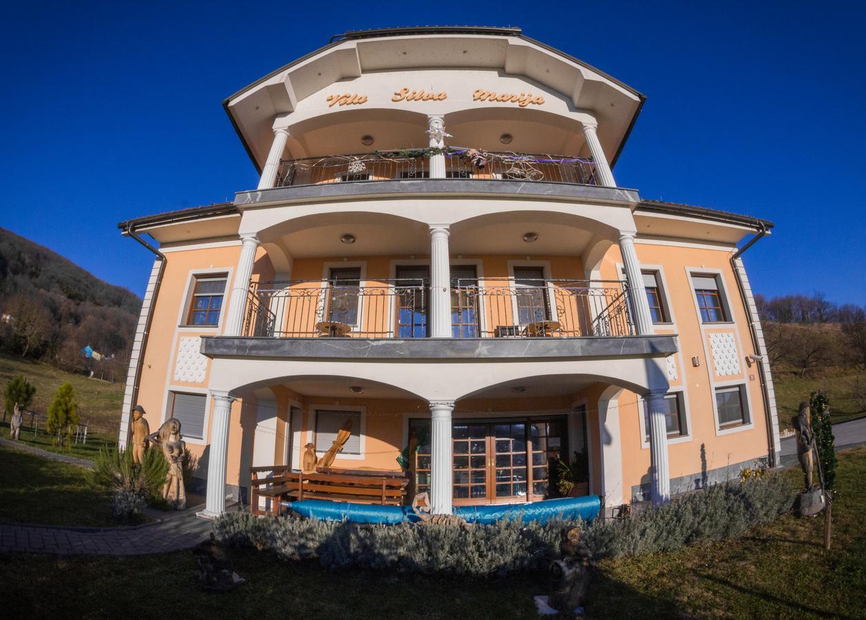 Vila Silva Marija Apartments Pisece Ngoại thất bức ảnh