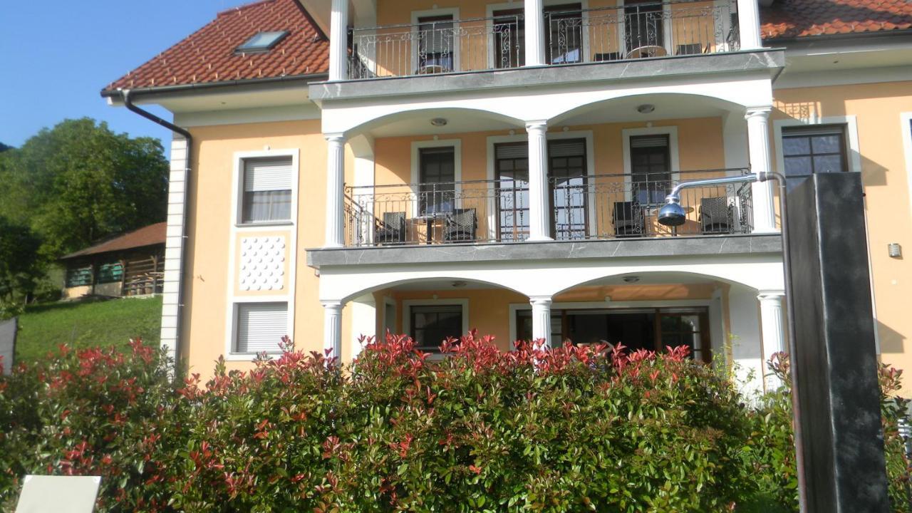 Vila Silva Marija Apartments Pisece Ngoại thất bức ảnh