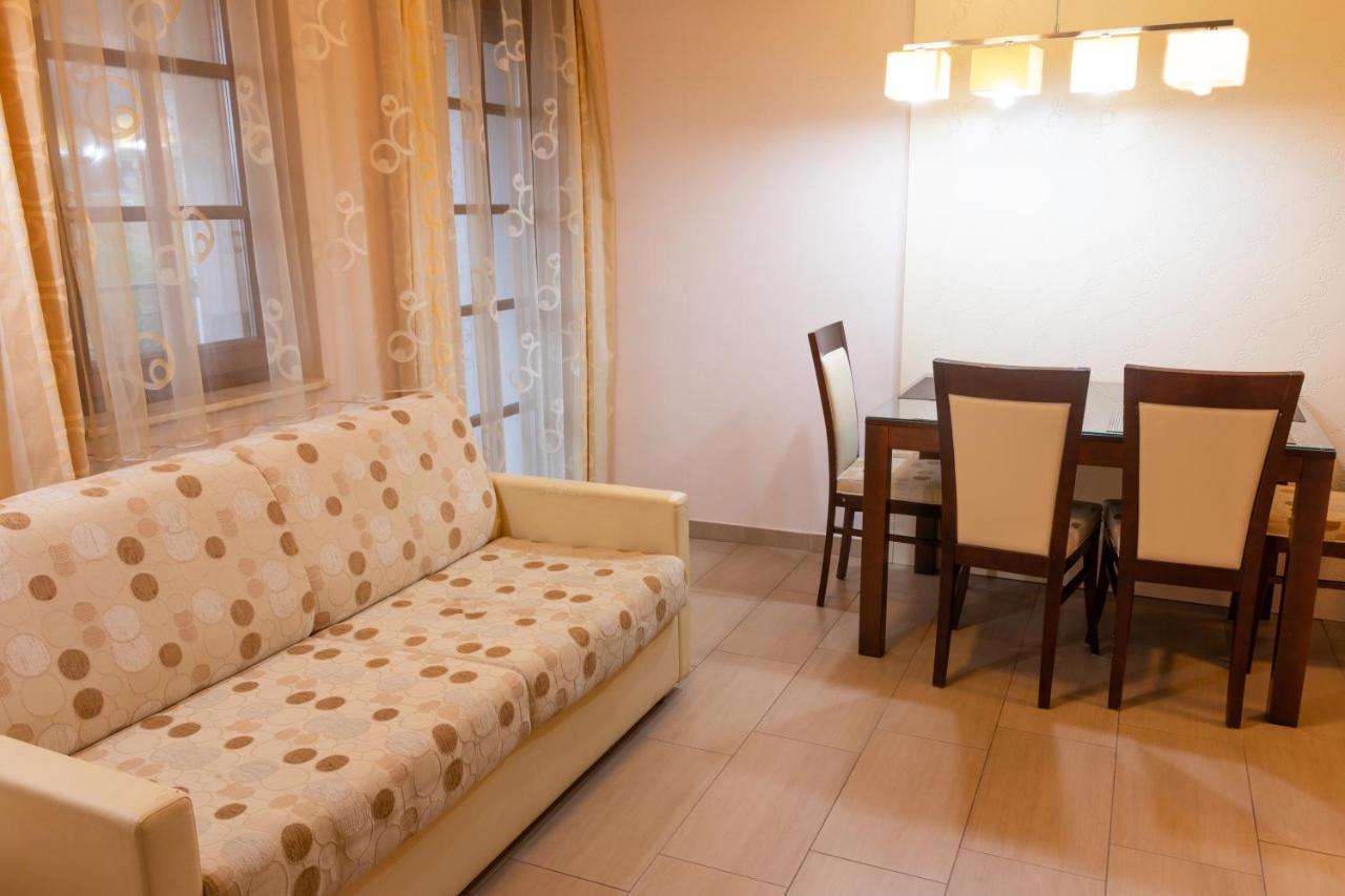 Vila Silva Marija Apartments Pisece Ngoại thất bức ảnh