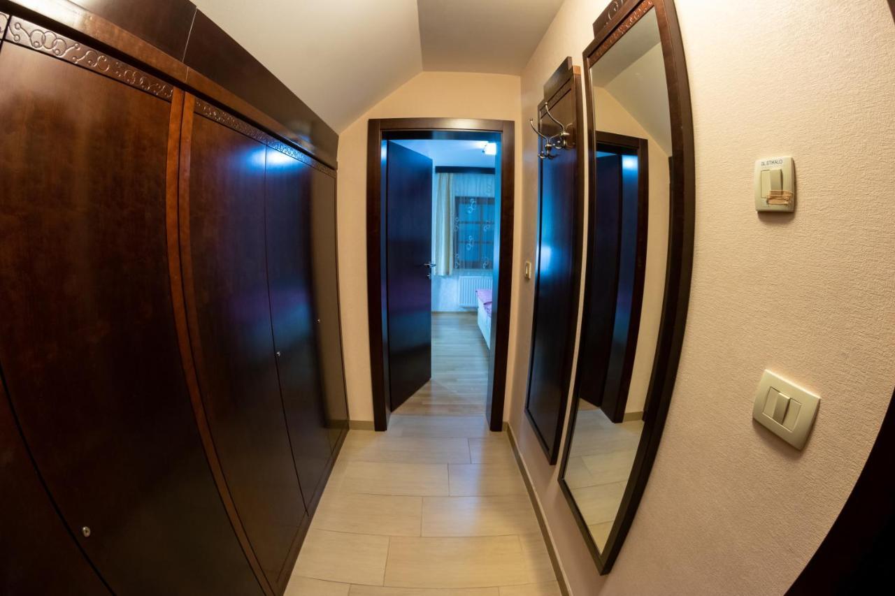 Vila Silva Marija Apartments Pisece Phòng bức ảnh